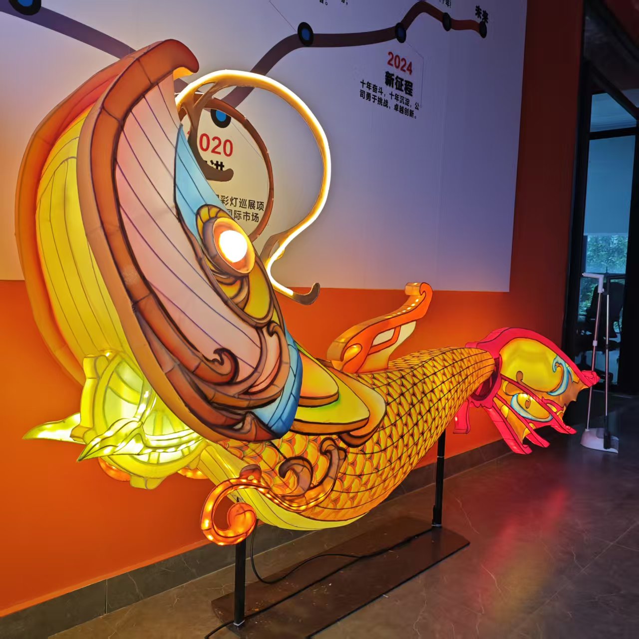 Large Traditional Chinese Anim - огляд і ціна Lighting Christmas Decor